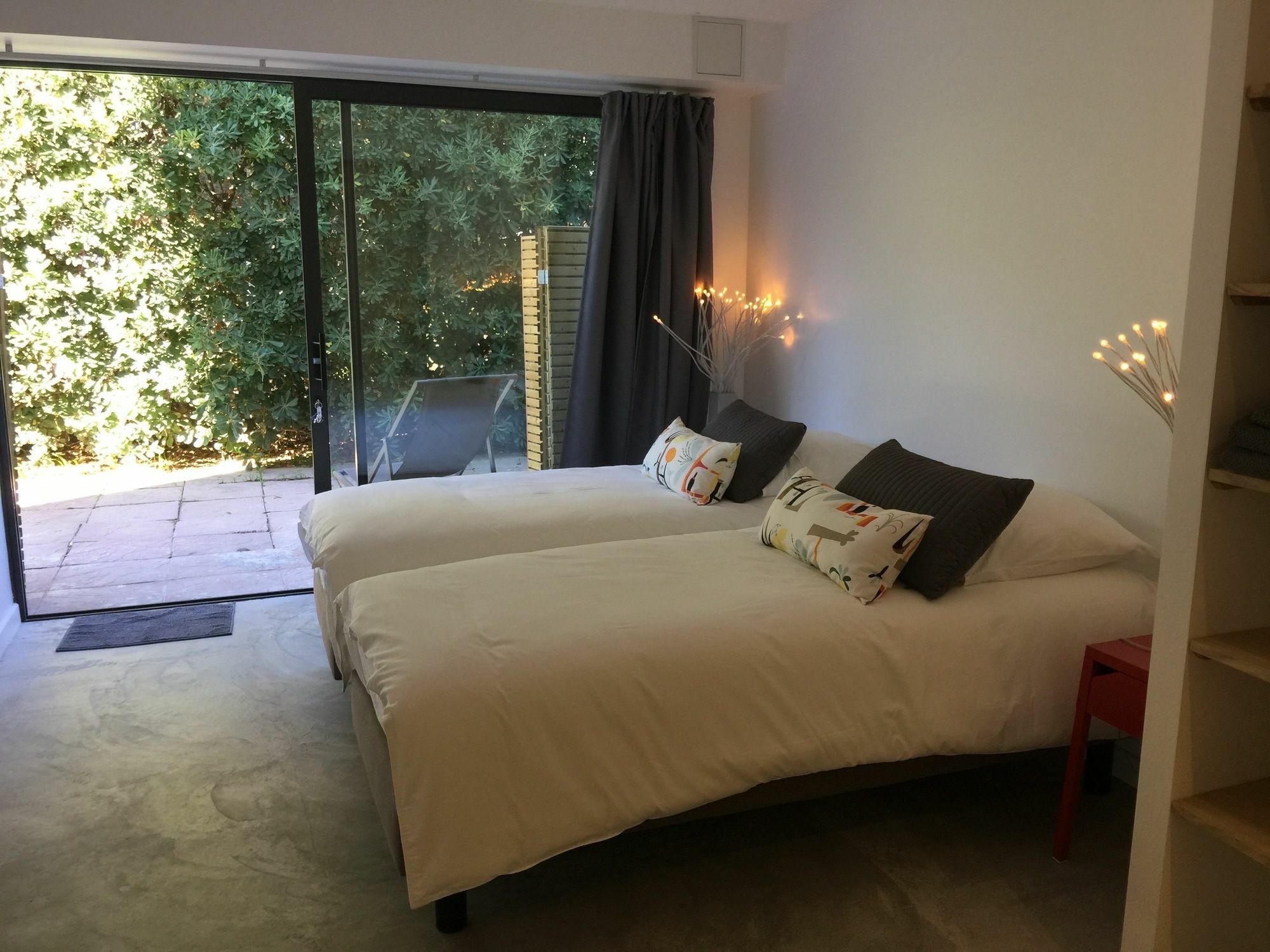 Le Cube Hotel Design A Hyeres Plage Avec Piscine Et Cuisine Exterior photo